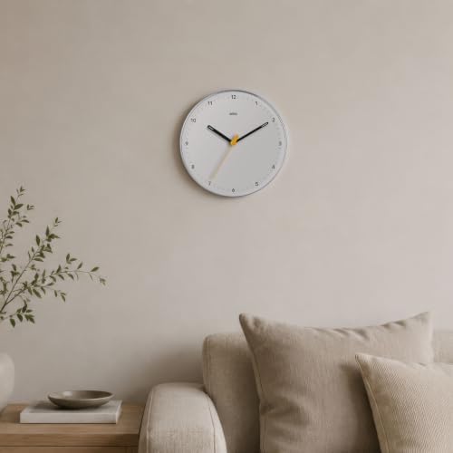 Braun Classic Analogue Wall Clock - Image 7