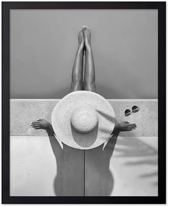 Poster Master Woman in Swimming Pool Poster by PosterMaster
