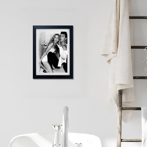 Carrie and Mr Big in Toilet Art Painting Black and White Bathroom Wall Art - Image 5