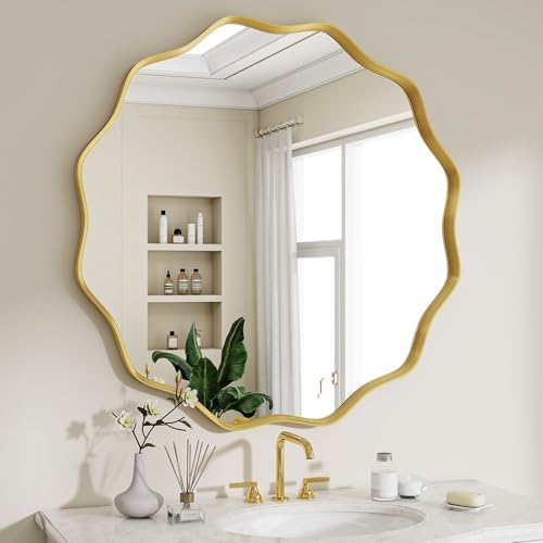 Wavy Round Mirror by VETROVUE