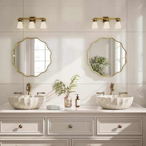 Round Scalloped Edge Wall Mirror 20 in Gold - Image 2