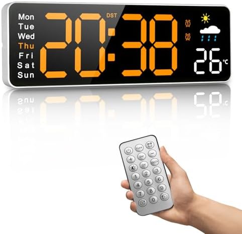 Digital Wall Clock, Auto-dimming by PiKaPiKaP