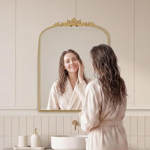 Gold Vintage Mirror 24''x32'' Laurel Leaf Beaded Mirror - Image 4