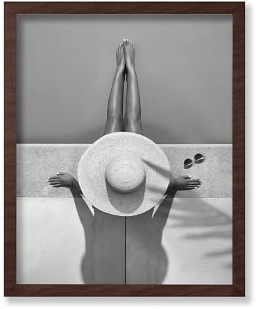 Poster Master Woman in Swimming Pool Poster by PosterMaster
