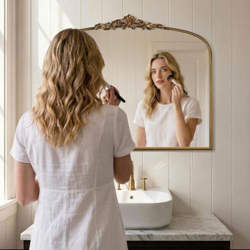 36"x30" Vintage Gold Wall Mirror - Image 6