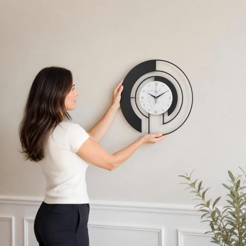 18-Inch Modern Black Metal Wall Clock, Marble Patterned Glass Dial - Image 5