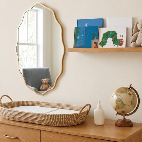 PERFNIQUE Gold Scalloped Mirror, Hanging Leaning - Image 4
