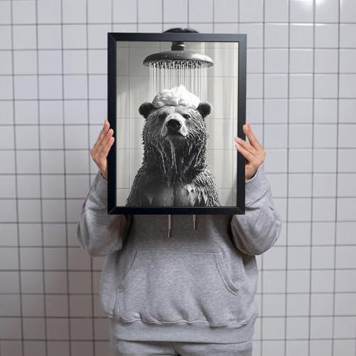 XYHYRA Funny Bear Bathroom Wall Art, Cute Bear Taking Bath Poster, Modern - Image 2