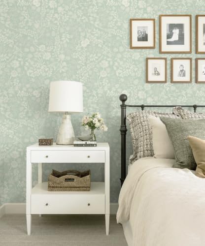 Safiyya Light Green Floral Wallpaper Peel and Stick Contact Paper Leaf Modern - Image 3