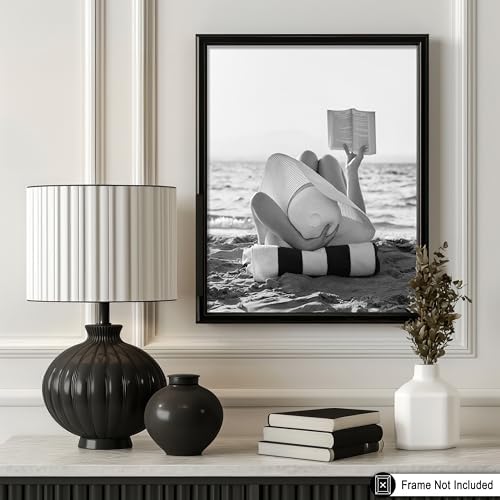 Poster Master Woman Reading Book Print - Image 3