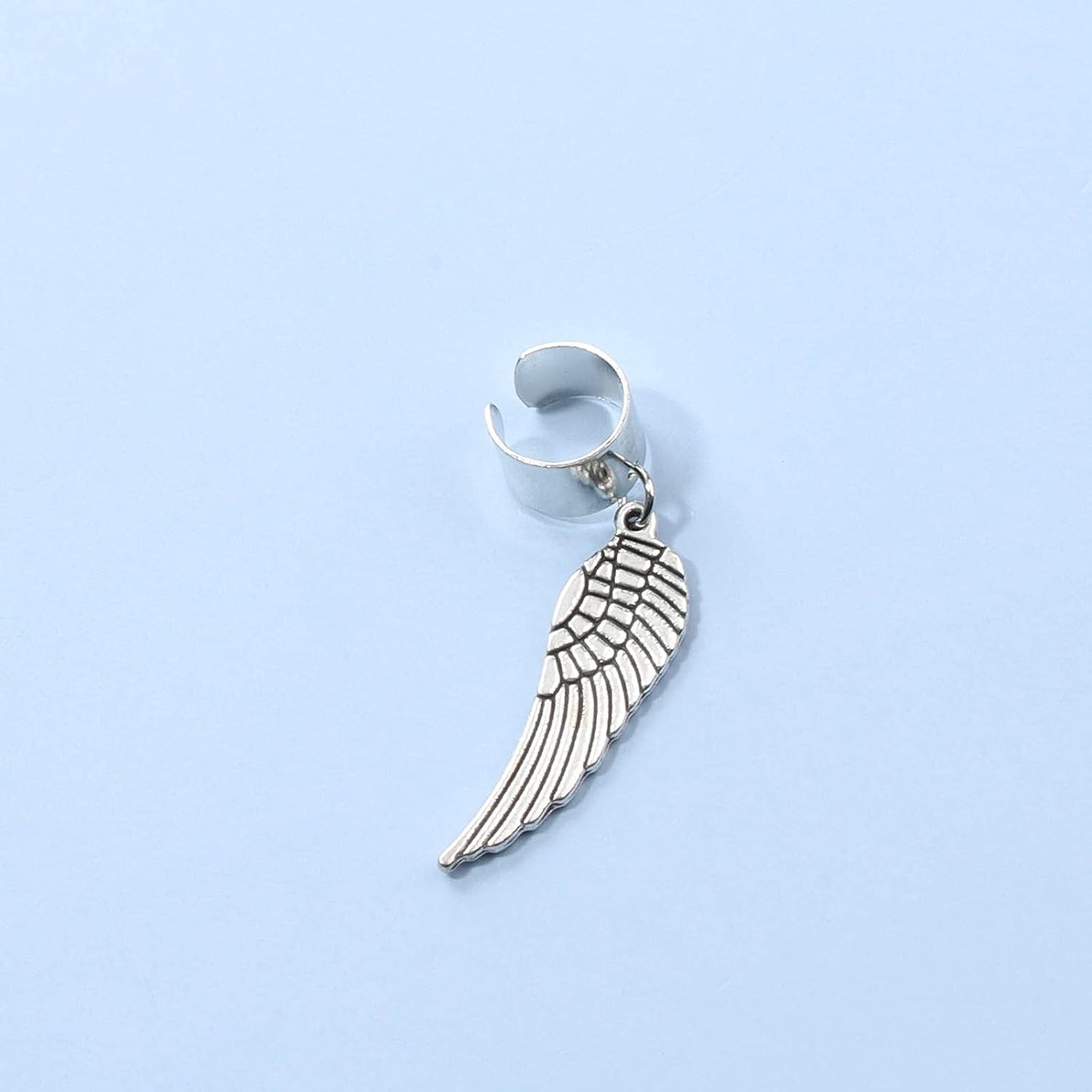 Boho Angel Wing Cuff Earrings Silver Ring Cartilage Earrings with Dangle Wing Ear Cuffs Earrings Clip Wrap Earrings Helix Earrings Jewelry for Women