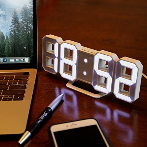 Lily's Home Minimalist LED Clock - Image 2