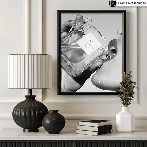 Poster Master Perfume Poster - Image 3