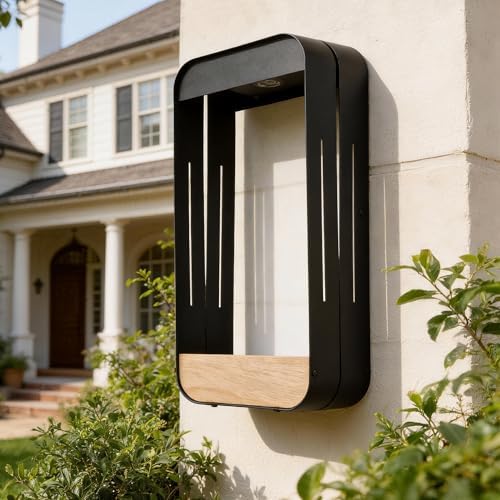 Pia Ricco Large Solar Wall Light - Image 7