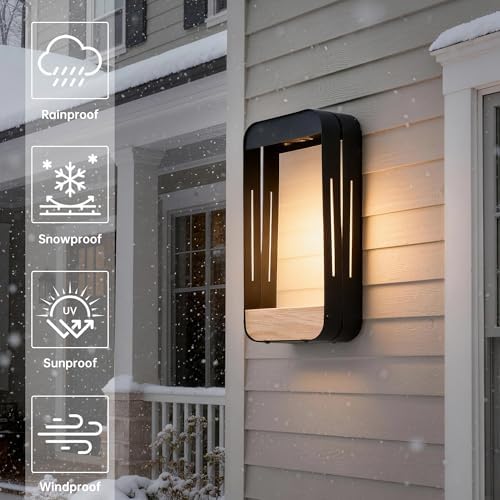 Pia Ricco Large Solar Wall Light - Image 4