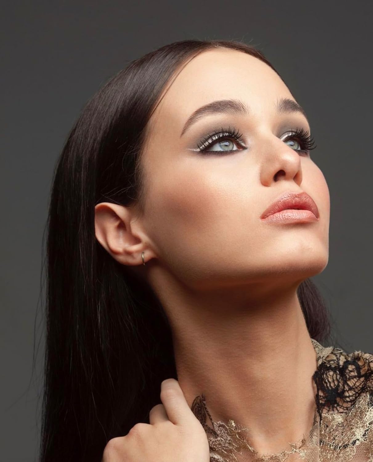 Radiant STROBING & SCULPTING PALETTE (1)