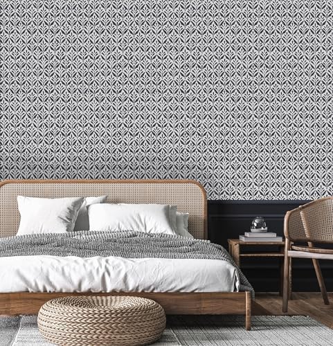 Peel and Stick Wallpaper Roll, Snuggle Bug Design - Image 6