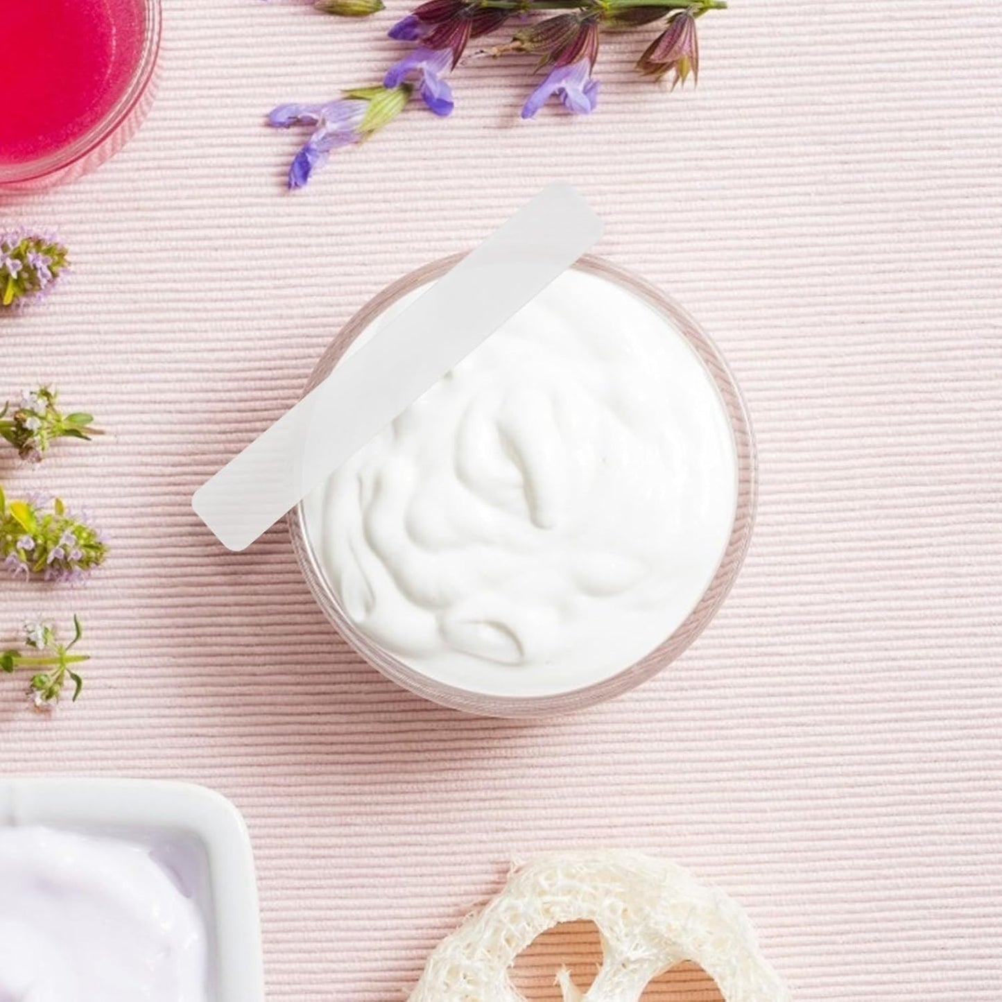 50pcs Soft Film Stick Cream Spoon Facial Mask Spoons Beauty Supplies Facial Cream Beauty Scrapers Makeup Tools Beauty Accessories Makeup Spoons Cream Spatulas